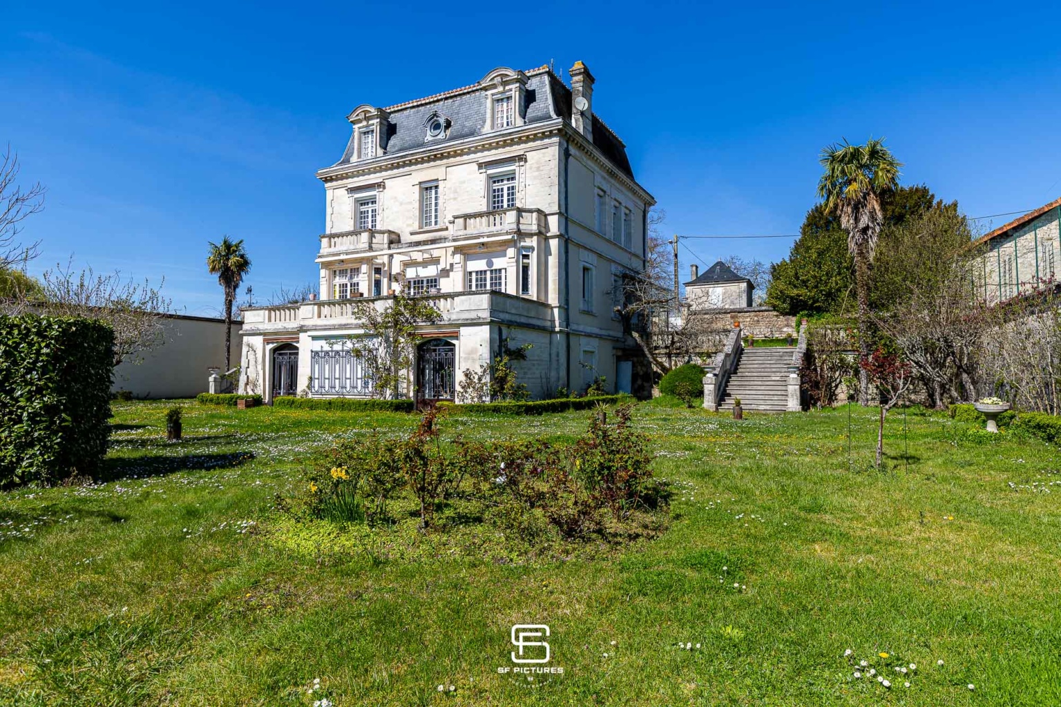 Maison de maître Sireuil